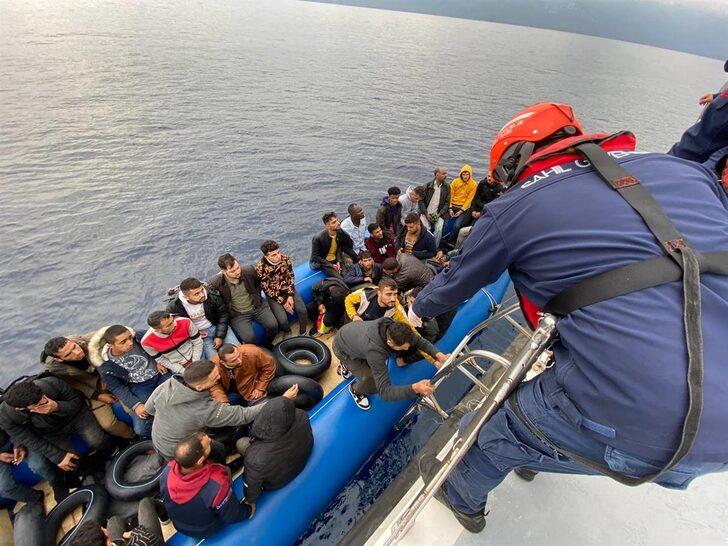 Aydın açıklarında 87 düzensiz göçmen kurtarıldı G1