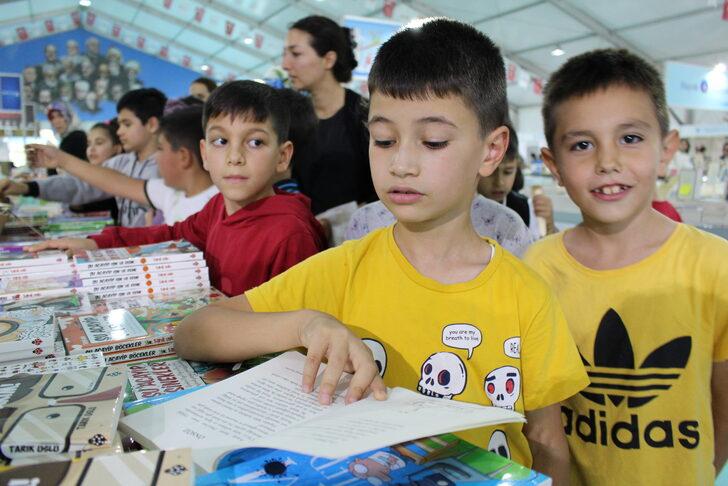 Kahramanmaraş Kitap Fuarı 4 günde 100 bin kişiyi ağırladı G5