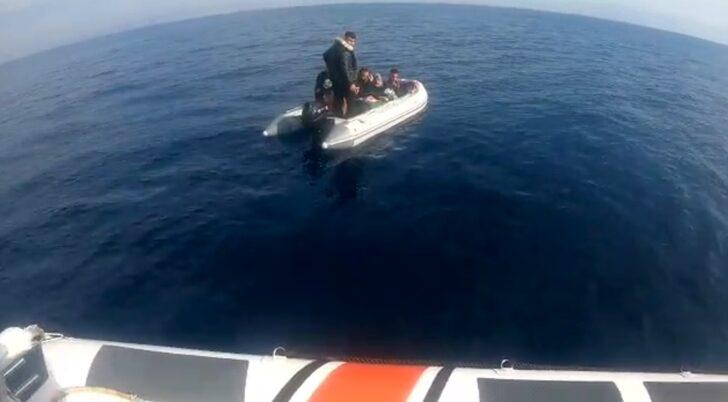 İzmir açıklarında 94 düzensiz göçmen yakalandı G2