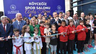 Bakan Kasapoğlu, Köyceğiz Gençlik Merkezi'nin açılışını yaptı: