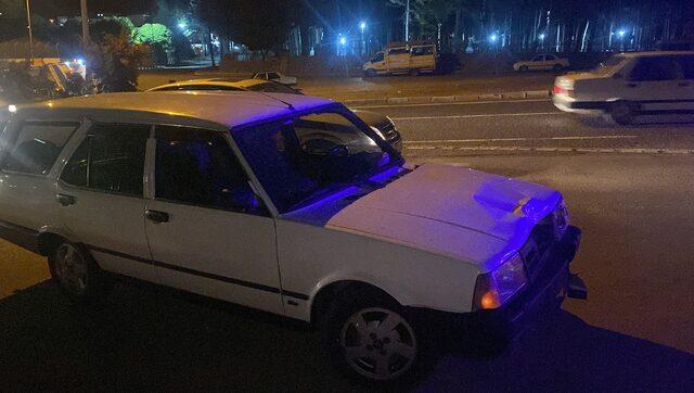 Uşak'ta otomobilin çarptığı üniversite öğrencisi ağır yaralandı