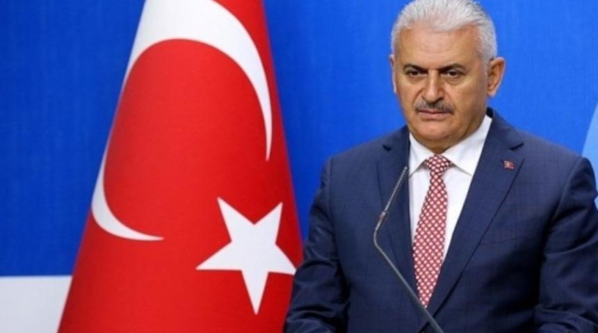 Binali Yıldırım: T&uuml;rk milleti bu al&ccedil;aklara unutamayacakları bir ders verdi