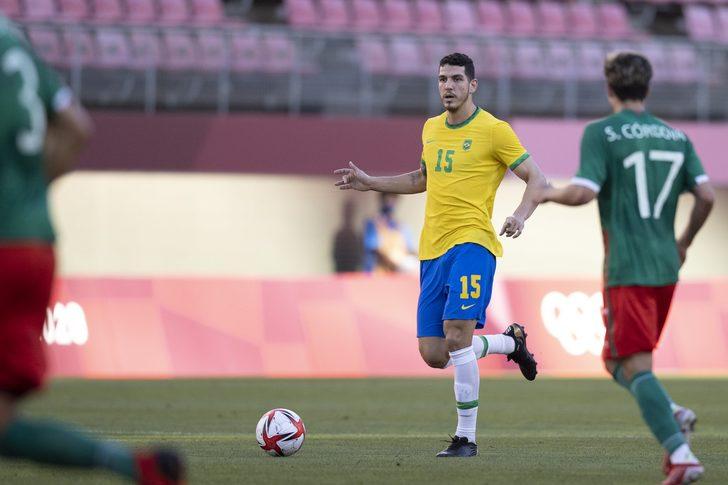 Son dakika: 'Ocak ayında Kadıköy'de!' Fenerbahçe, şampiyonluk için ipleri sıkı tutuyor! Devre arasında transferi gerçekleşmeyen Nino bu kez 'Çubuklu'yu giyiyor... G5