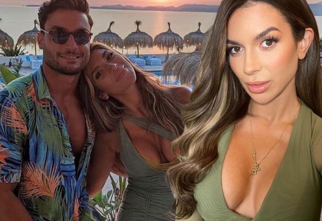 'Adada seks' a&ccedil;ıklaması &ccedil;ok konuşulmuştu! Ekin Su'dan g&ouml;ğ&uuml;s estetiği itirafı