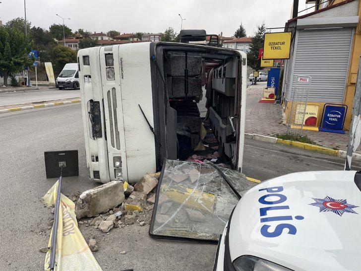 Yozgat'ta işçi servis otobüsünün devrilmesi sonucu 6 kişi yaralandı G1