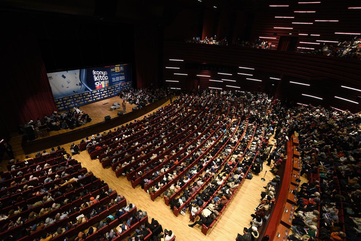 Konya Kitap G&uuml;nleri'nin resmi a&ccedil;ılışı yapıldı