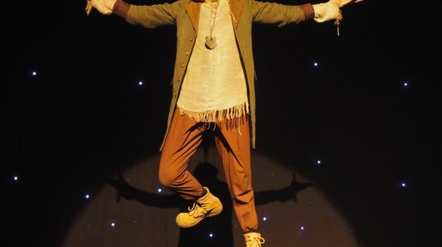 Sivas Devlet Tiyatrosu bu hafta 4 sahnede perdelerini açacak