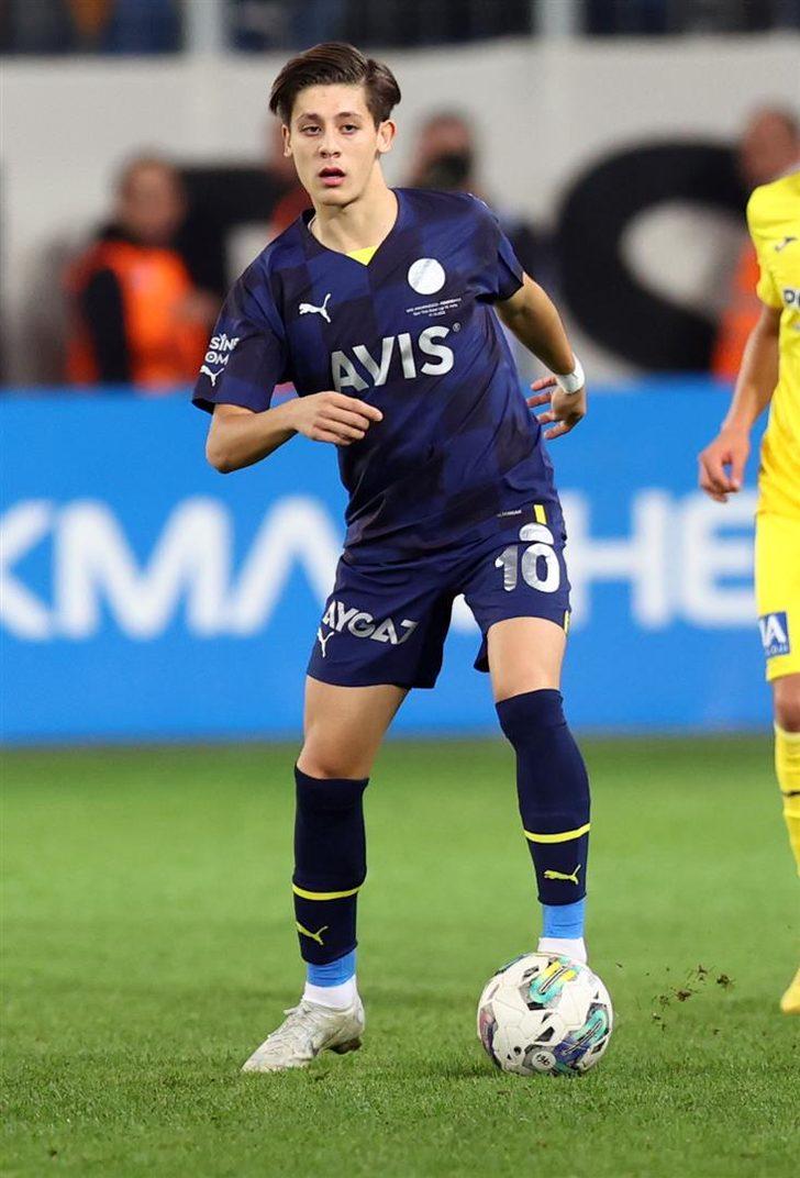 'İlle de Altay Bayındır!' Arda Güler'den sonra yine Fenerbahçe'nin kapısına dayandılar! G1