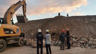 Enkaz altında kaldı diye ihbar yaptı, gerçek bambaşka çıktı! İzmir'de hayal gören kişi ekipleri 2 saat uğraştırdı