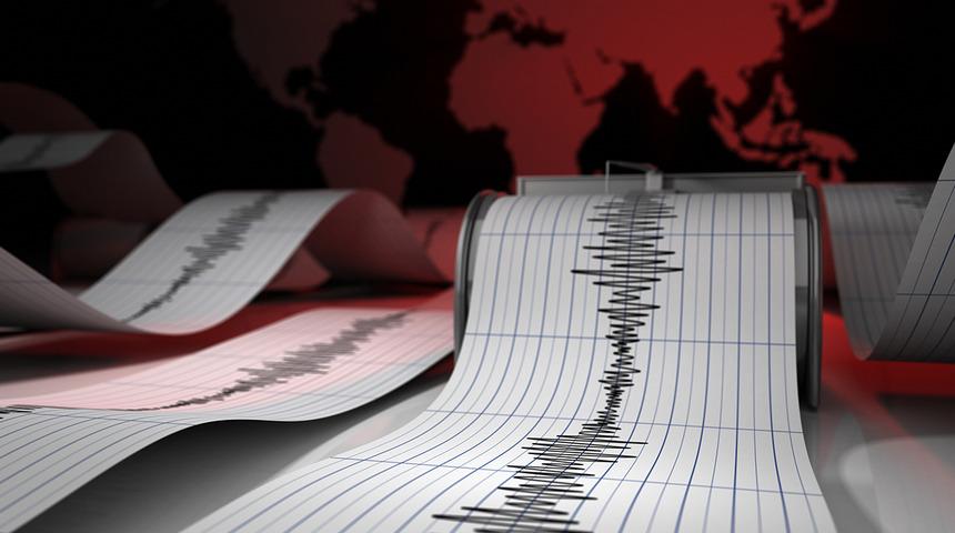 Son dakika haberi: İzmir ve Aydın'da da hissedilen deprem korkuttu! 4.1 büyüklüğünde…