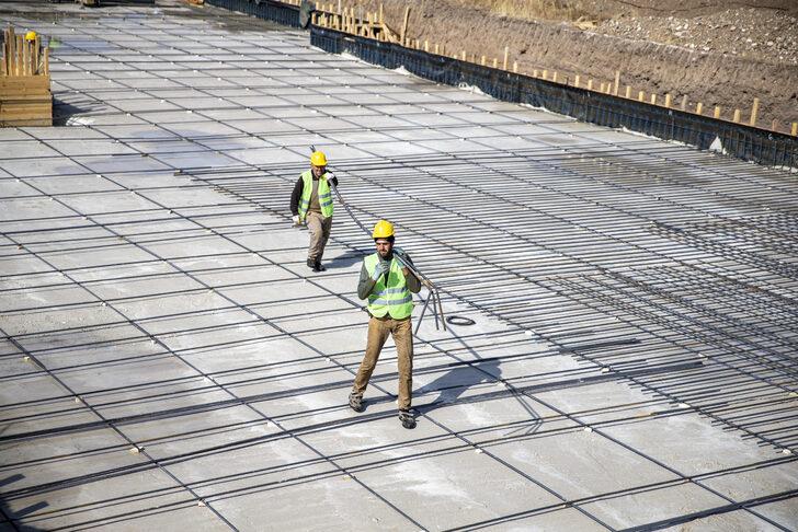 Erzurum'da 20 derslikli lise ve öğrenci pansiyonunun temeli atıldı G4