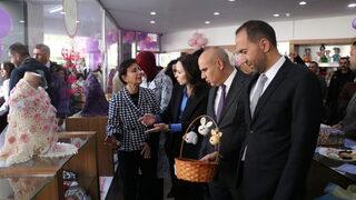 Niğde'de el emeği ürünlerin satılacağı Kadın Emek Pazarı açıldı