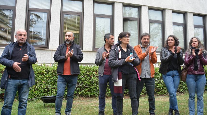 Kadıköy Belediyesi işçileri, DİSK Genel-İş Sendikası'nı protesto etti