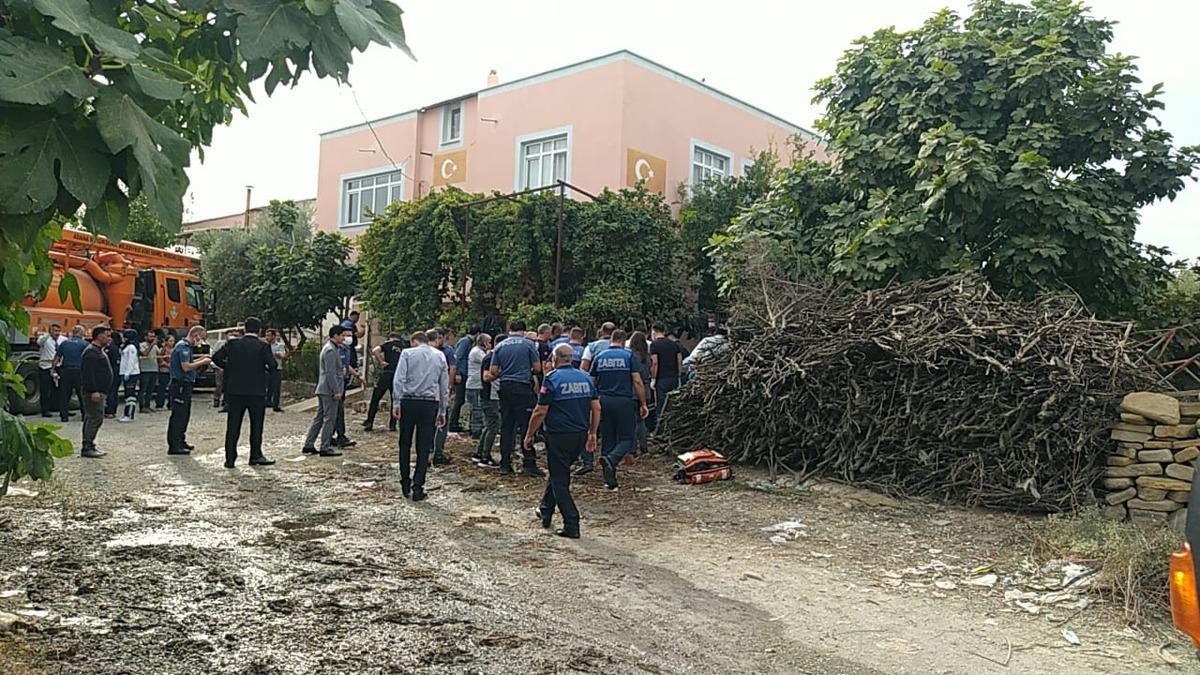 Adana'da r&ouml;gara d&uuml;şen 4 yaşındaki &ccedil;ocuk hayatını kaybetti