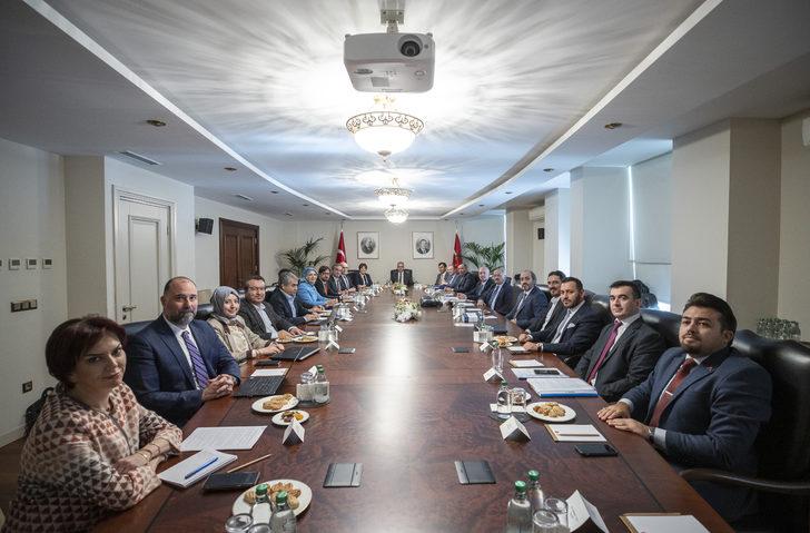 İnternette İfade Özgürlüğü ve Kişilik Haklarının Korunması Çalıştayı yapıldı G1