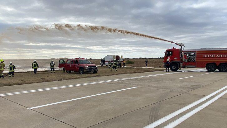 Çorlu Atatürk Havalimanında kaza kırım ve yangın tatbikatı yapıldı G5