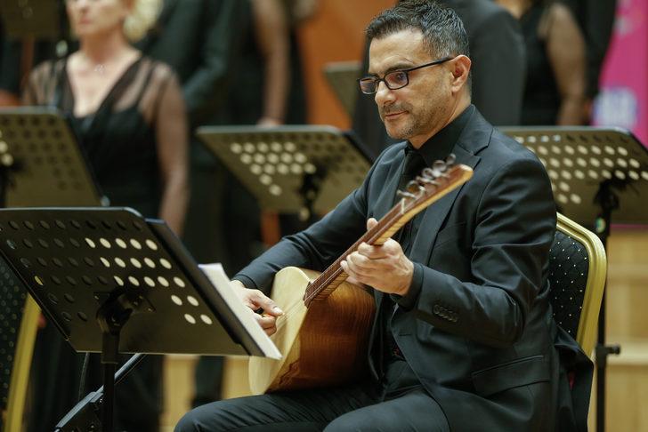 Devlet Çoksesli Korosu "Anadolu'nun Nefesi" konserini maden şehitlerine ithaf etti G5