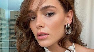 Mastürbasyon sahnesi olay yaratmıştı! Hafsanur Sancaktutan göğüs dekolteli pozlarını paylaştı! 