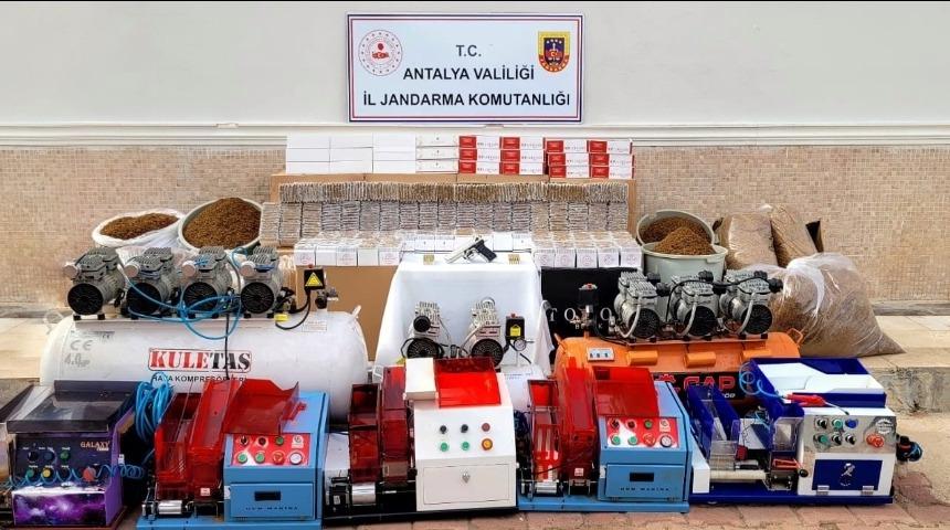 Antalya'da kaçakçılık operasyonunda 6 kişi yakalandı