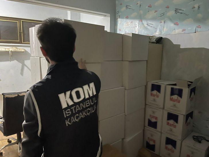 İstanbul'da kaçak tütün ve makaron operasyonunda 2 zanlı tutuklandı G2