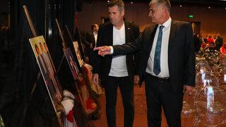 Samsunspor'un eski futbolcusu ve başkanı Emin Kar vefatının birinci yılında anıldı