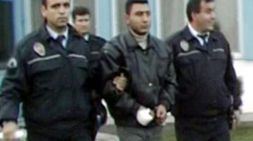 Fuhuş iddiası aile katliamı yarattı