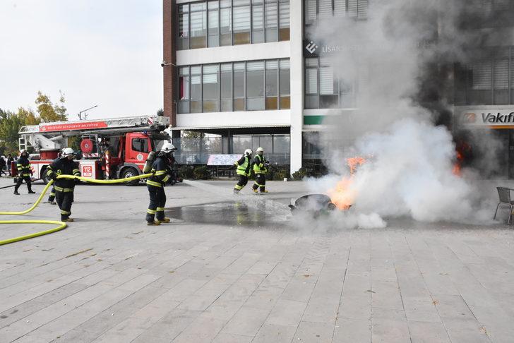 "4. Uluslararası Afet ve Dirençlilik Kongresi" Eskişehir'de başladı G5