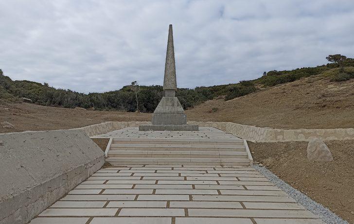 Çanakkale'de 322 şehit mezarının bulunduğu Projektör Tepe Şehitliği ihya ediliyor G4