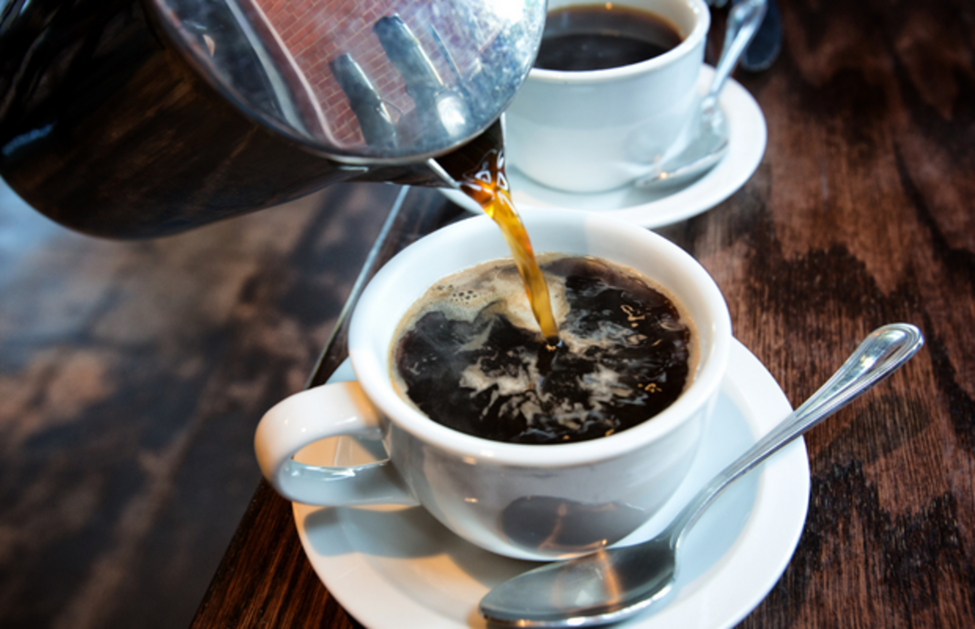 Sabahları uykulu hâlinizi üstünüzden atmanıza yardımcı olacak kafeini yüksek kahve çeşitleri