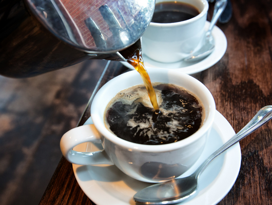 Sabahları uykulu hâlinizi üstünüzden atmanıza yardımcı olacak kafeini yüksek kahve çeşitleri