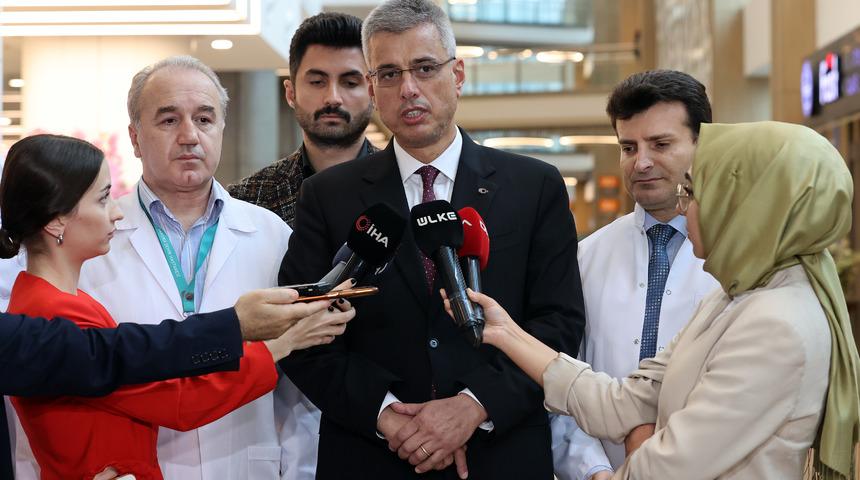 İstanbul İl Sağlık Müdürü Memişoğlu, maden ocağındaki patlamada yaralananları ziyaret etti: