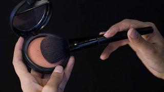 Kozmetik ürün kullanan herkesi ilgilendiriyor! Çok sayıda ürün denetimden geçemedi... İşte isim isim liste