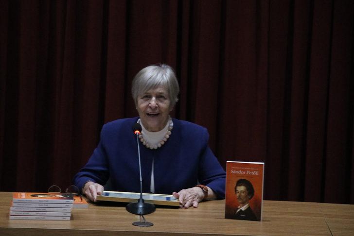 Macaristan'ın milli şairi Sandor Petöfi, doğumunun 200. yılında Tekirdağ'da anıldı G3