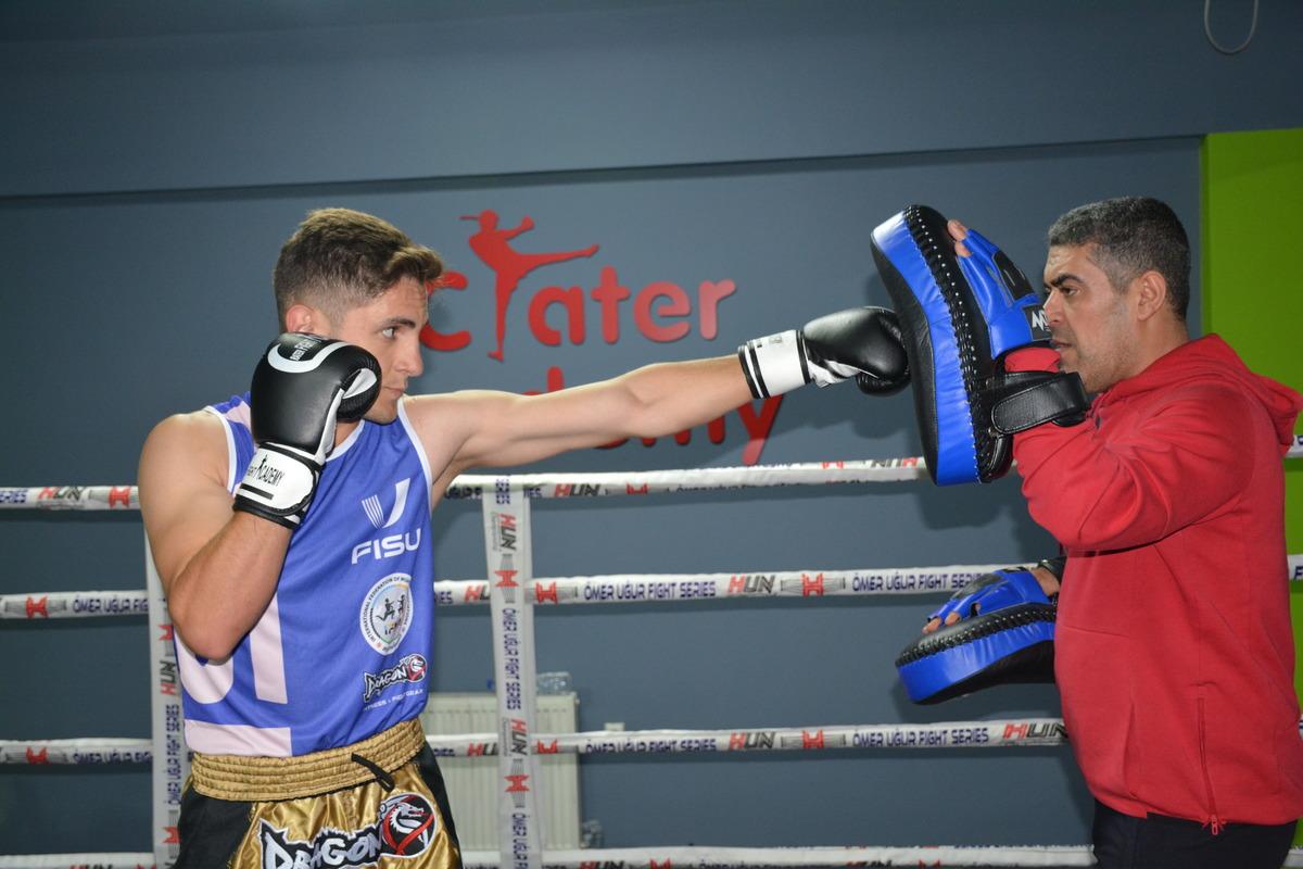 Milli sporcu Muhammed Karayılan, 2023 Muaythai Avrupa Şampiyonası'na hazırlanıyor