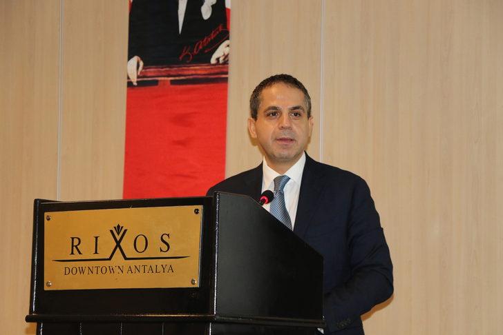 Antalya'da 2022 turizminin başarısının temelini "atılan doğru adımlar" oluşturuyor G2