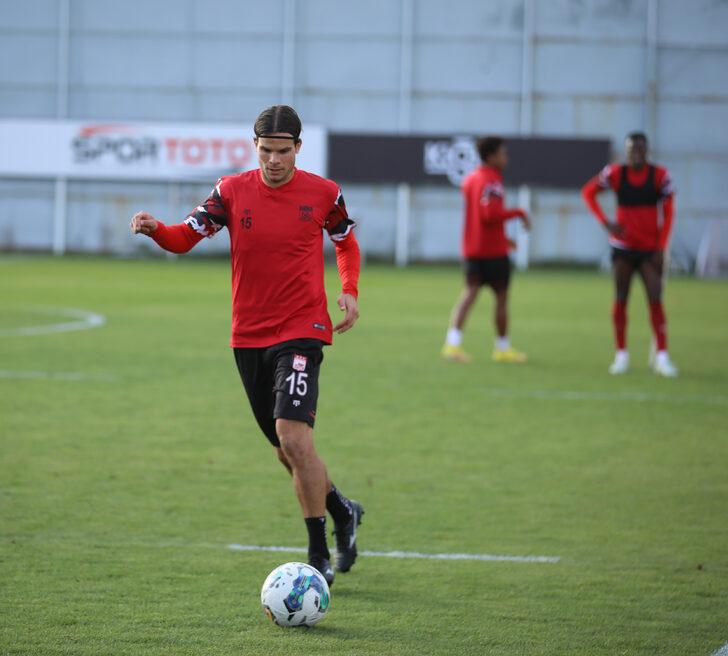 Sivasspor, Trabzonspor maçının hazırlıklarına devam etti G2