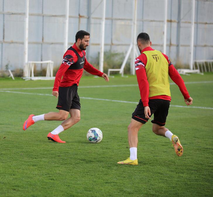 Sivasspor, Trabzonspor maçının hazırlıklarına devam etti G3