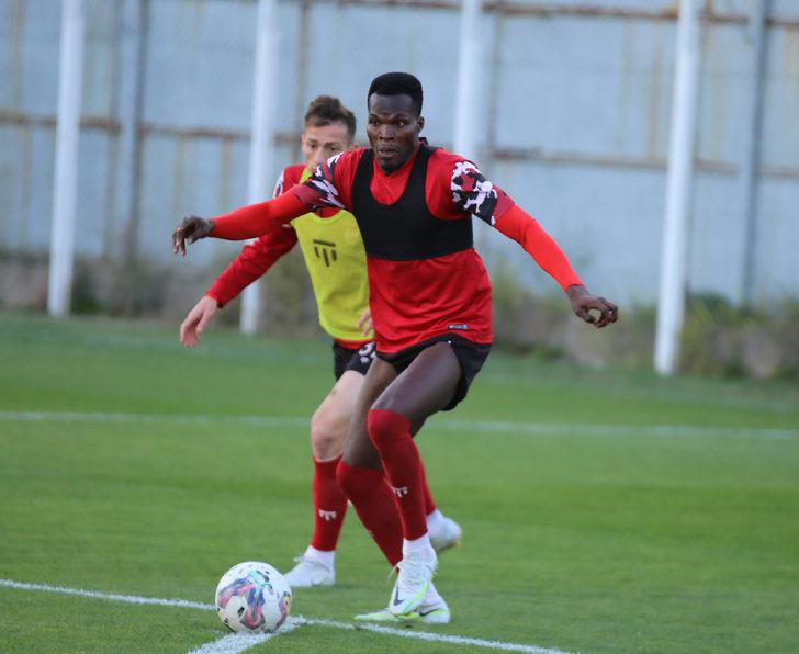Sivasspor, Trabzonspor maçının hazırlıklarına devam etti G4