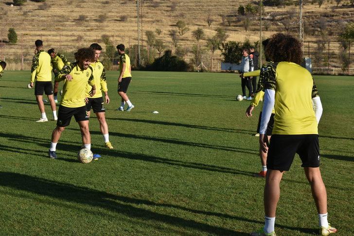 Yeni Malatyaspor'da Göztepe maçının hazırlıkları sürüyor G4