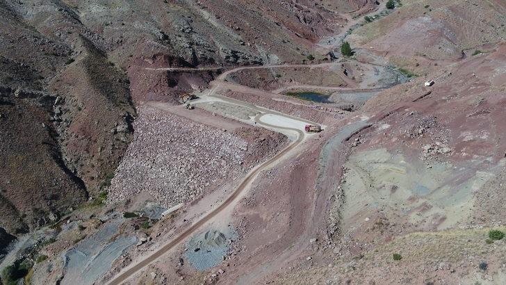 Kemah Tuzlaköy Barajı tamamlandığında ekonomiye 5 milyon lira katkı sağlayacak G3