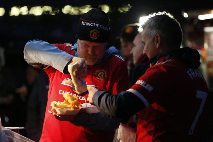 Manchester United Tottenham'ı 2-0 mağlup etti! Erik ten Hag'dan Ronaldo'ya şok G2