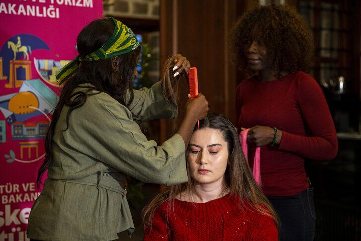 Başkentteki Afrika Kültür Evi'nde Afrika saç örgüsü tanıtıldı G2