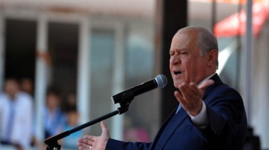 6 ay önce Bahçeli: Partili cumhurbaşkanlığına evet dediğimiz soysuzca iddia edildi