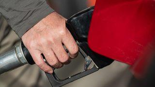 Artan akaryakıt fiyatları harekete geçirdi! Benzin fiyatı için yeni strateji açıklandı