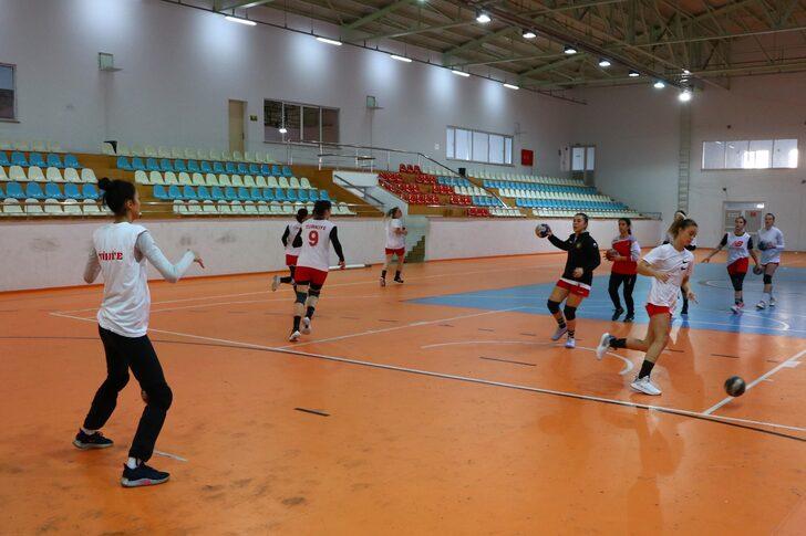 Tekirdağ Süleymanpaşa galibiyetle tanışmak istiyor G4