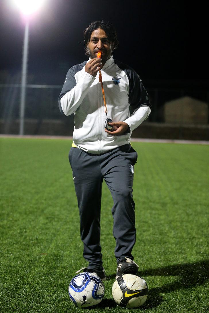 Sivasspor'un eski kaptanı Hayrettin, yeni yetenekleri futbola kazandırıyor G2