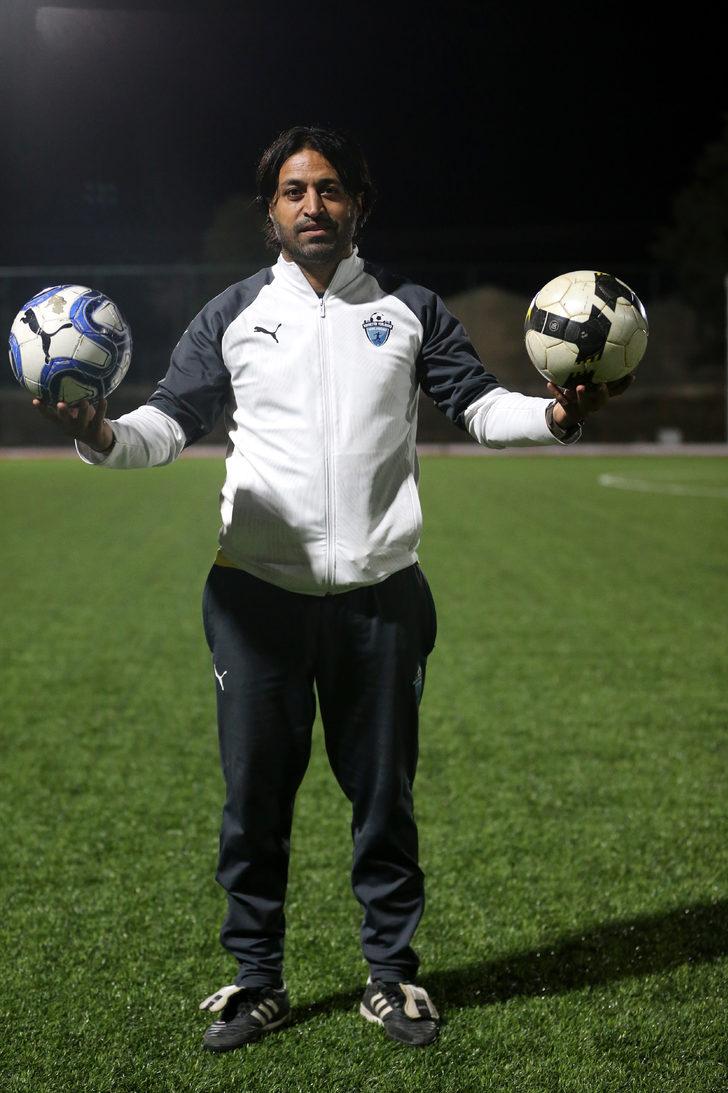 Sivasspor'un eski kaptanı Hayrettin, yeni yetenekleri futbola kazandırıyor G3