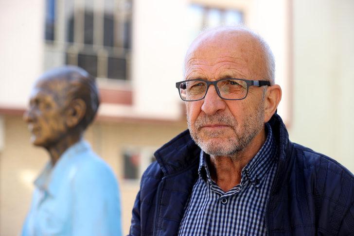 Keşanlı Şadan Amca'nın trafikteki duyarlılığı heykelle ölümsüzleştirildi G4