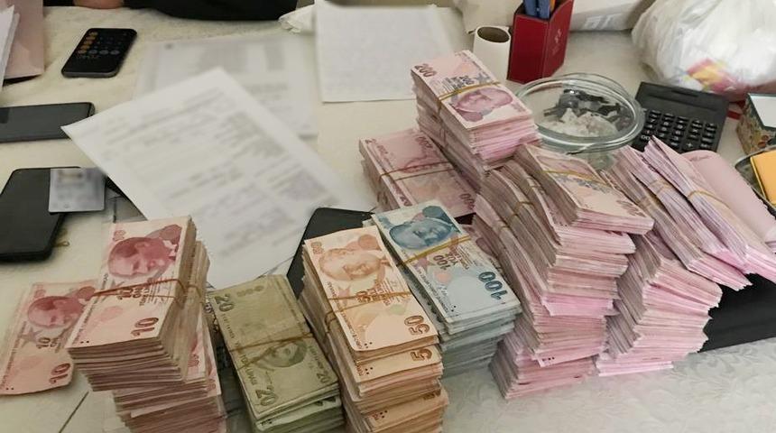 FETÖ'nün finans yapılanmasına yönelik operasyonda 47 şüpheli yakalandı