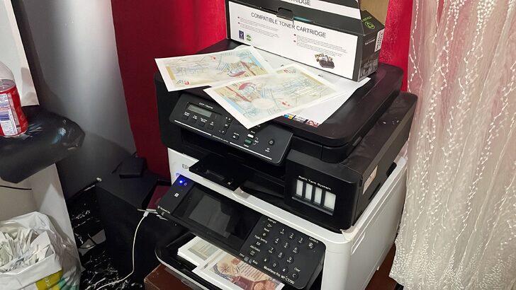 İstanbul'da sahte pasaport ve kimlik düzenledikleri öne sürülen 4 kişi gözaltına alındı G2